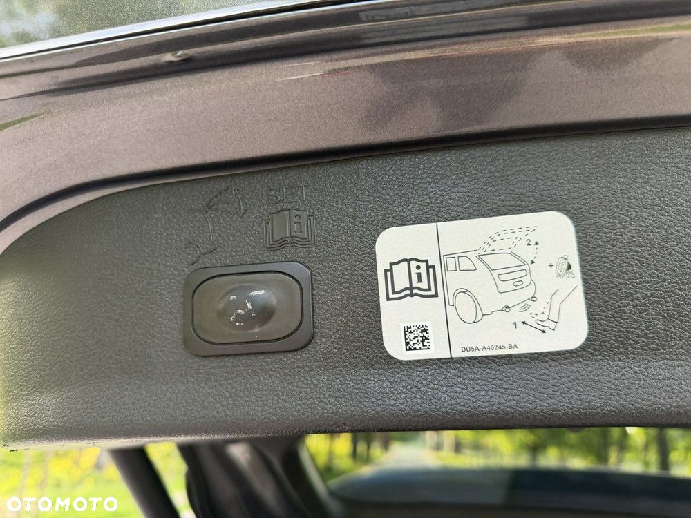 Ford Kuga - 28