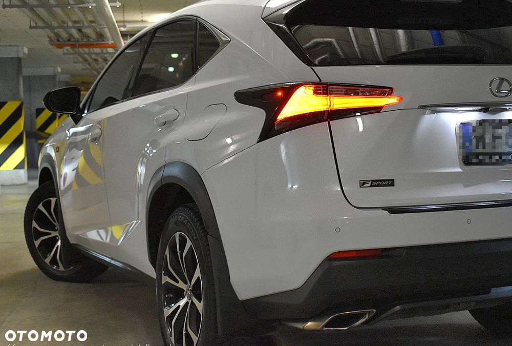 Lexus NX 300 AWD F SPORT - 8