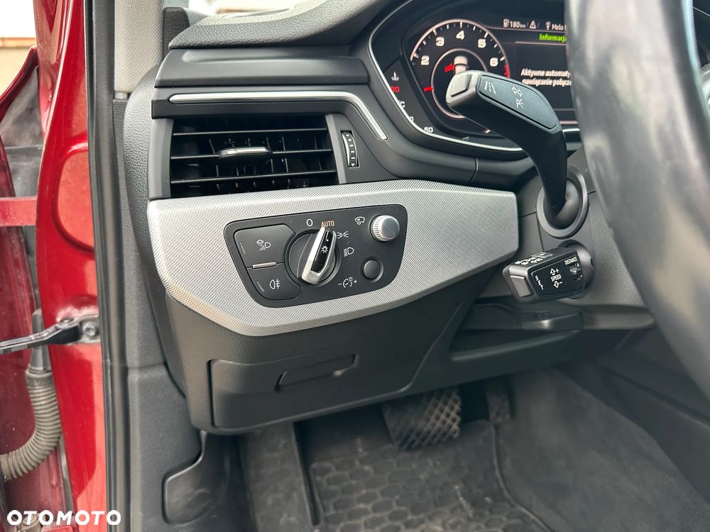 Audi A4 Limousine - 18