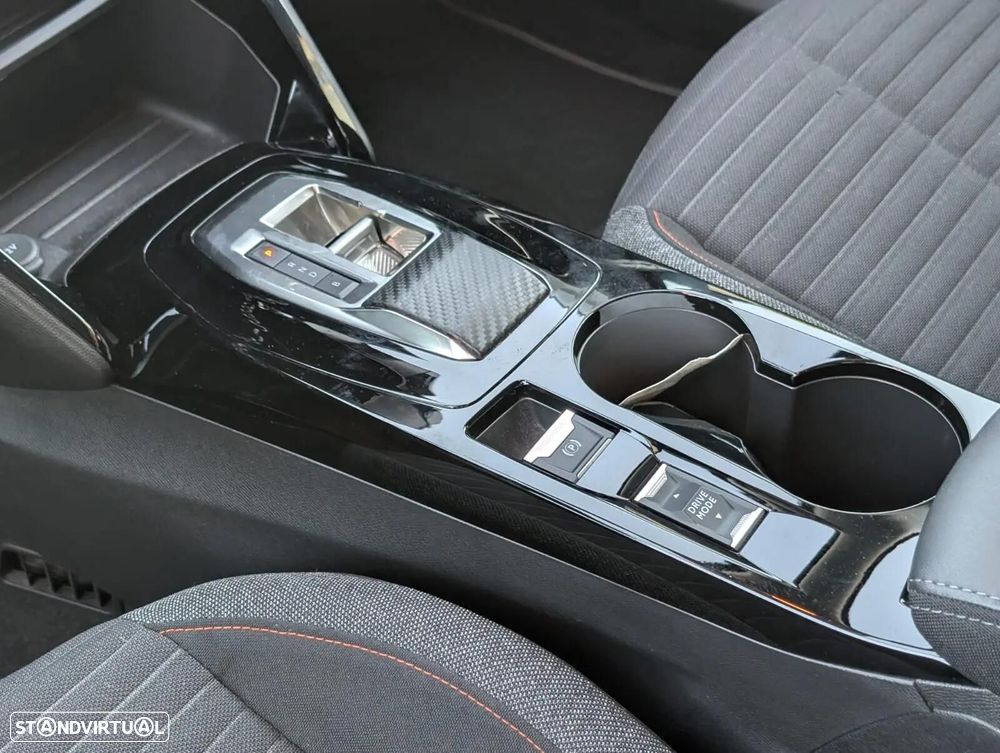 Peugeot e-2008 50 kWh Style - 10