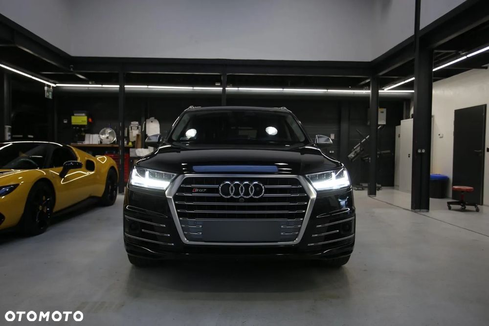Audi SQ7 4.0 TDI Quattro Tiptronic - 9