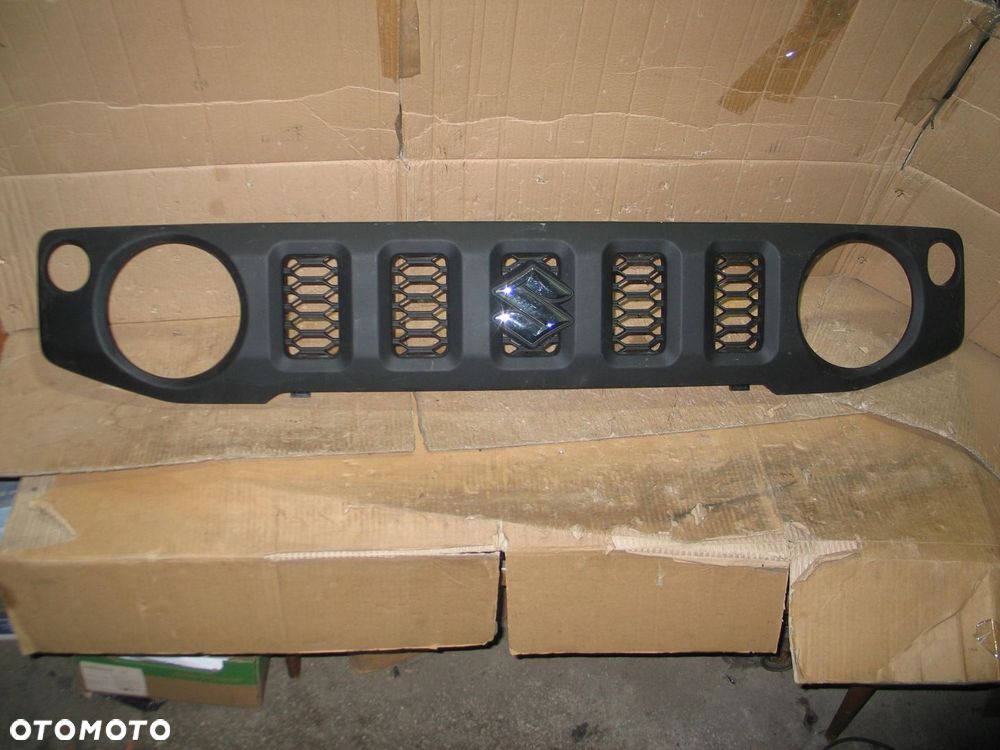 Atrapa grill suzuki jimny 4 IV 18r- 72111-78RO 72111-78R0