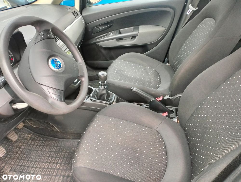 Volkswagen Golf 1.6 Tour - 16