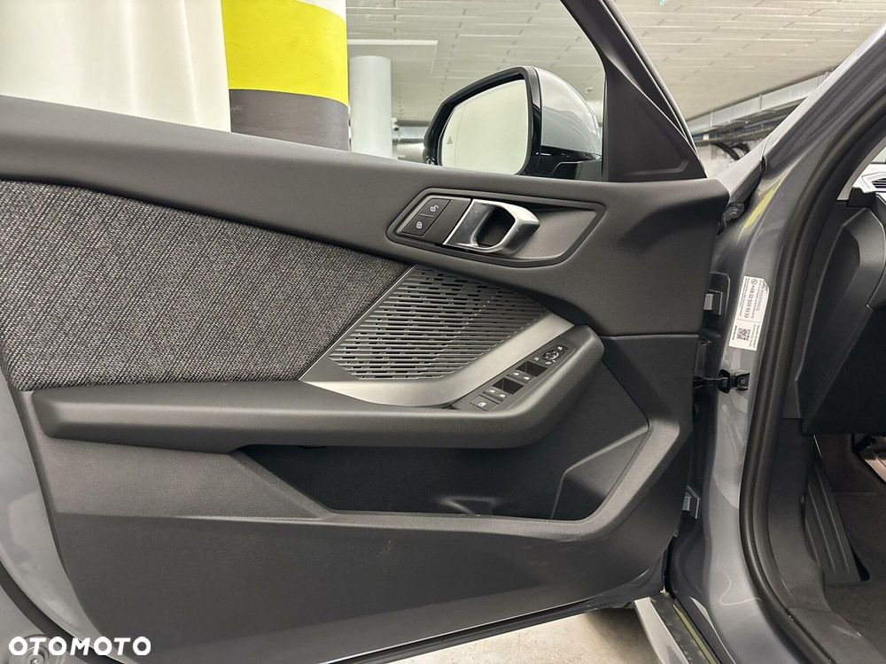 BMW Seria 1 118d M Sport - 12