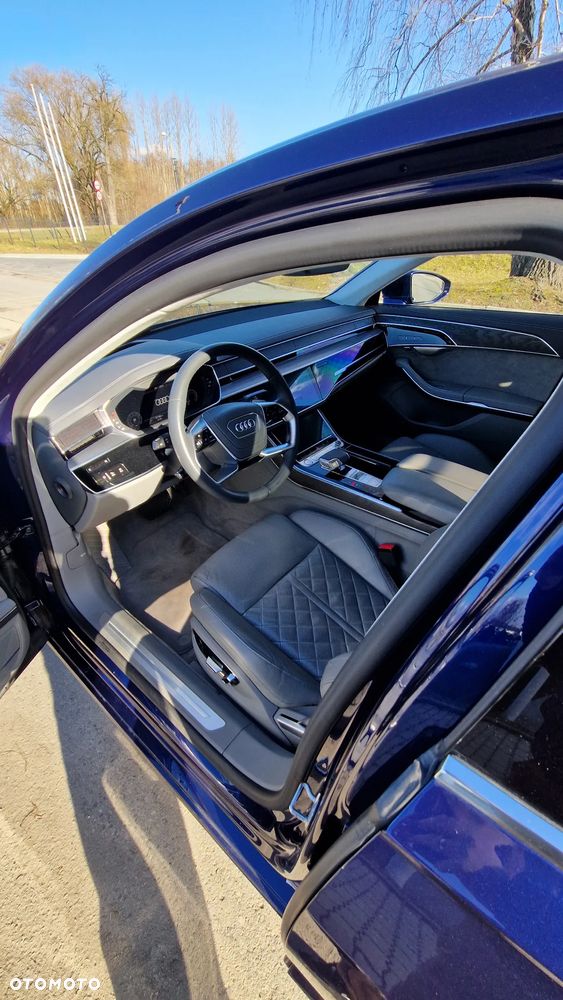 Audi A8 - 21