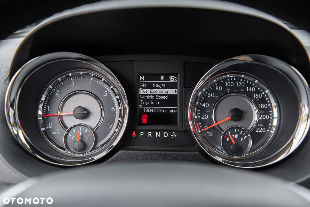 Lancia Voyager 3.6 Platinum - 25