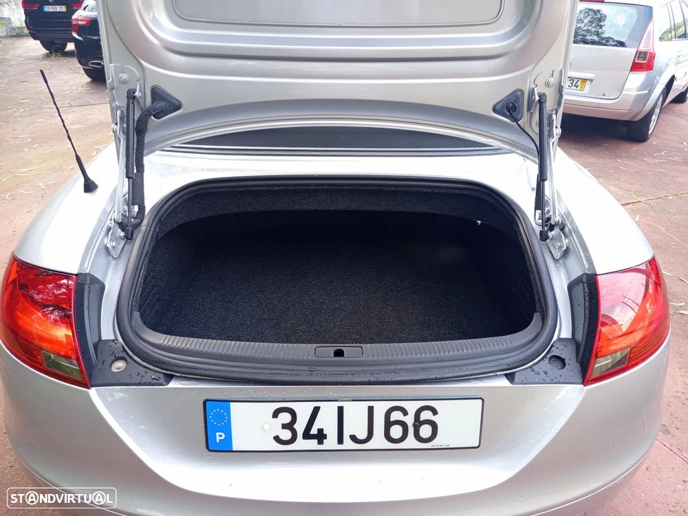 Audi TT Roadster 2.0 TFSi - 32