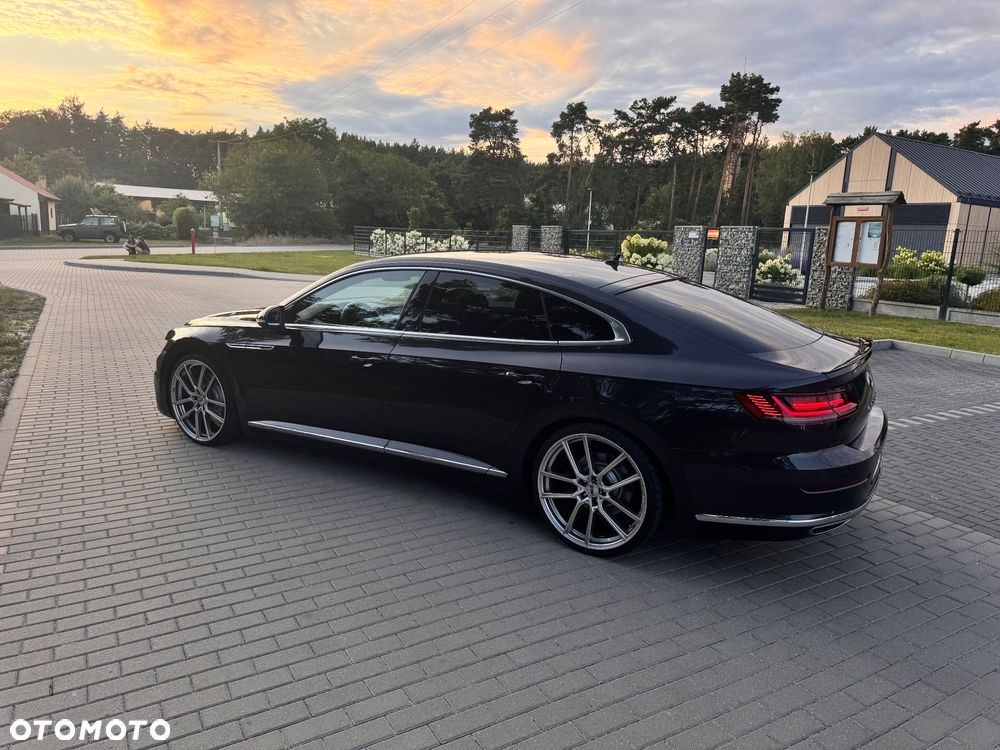 Volkswagen Arteon 2.0 TDI SCR 4Motion DSG R-Line - 12
