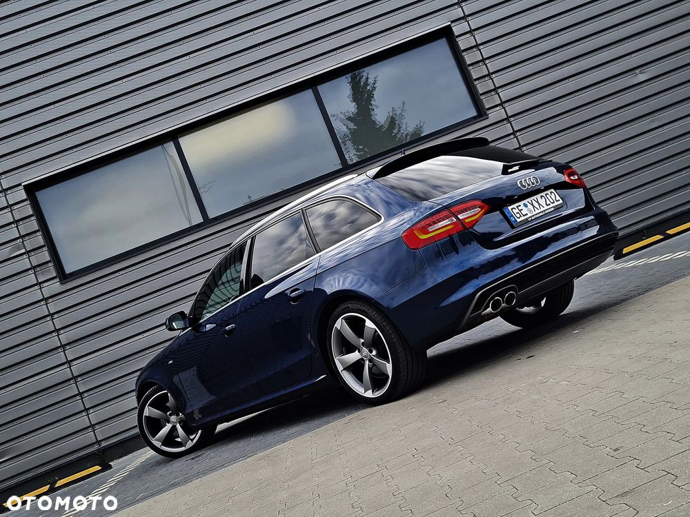 Audi A4 Avant 2.0 TDI DPF quattro S line Sportpaket - 17