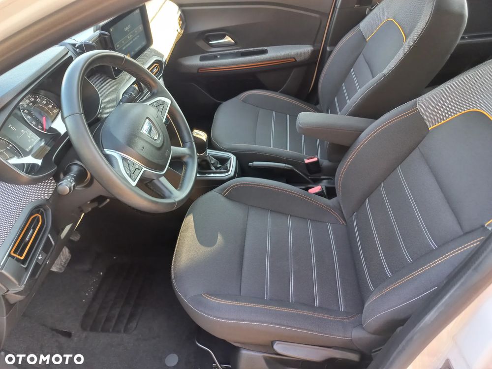 Dacia Sandero Stepway TCe 90 CVT Journey - 20