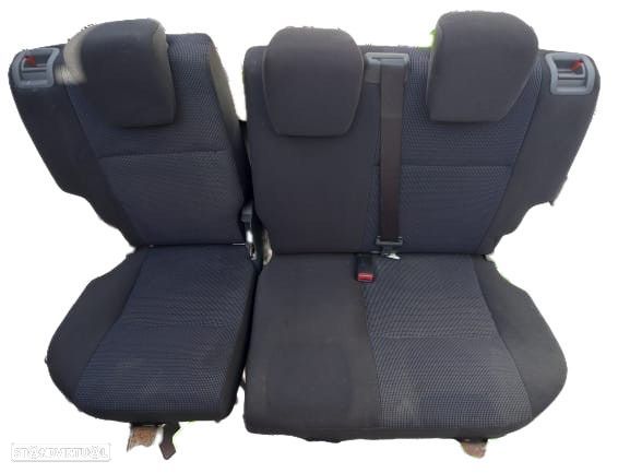 Conjunto Bancos Suzuki Swift Iii (Mz, Ez) - 3