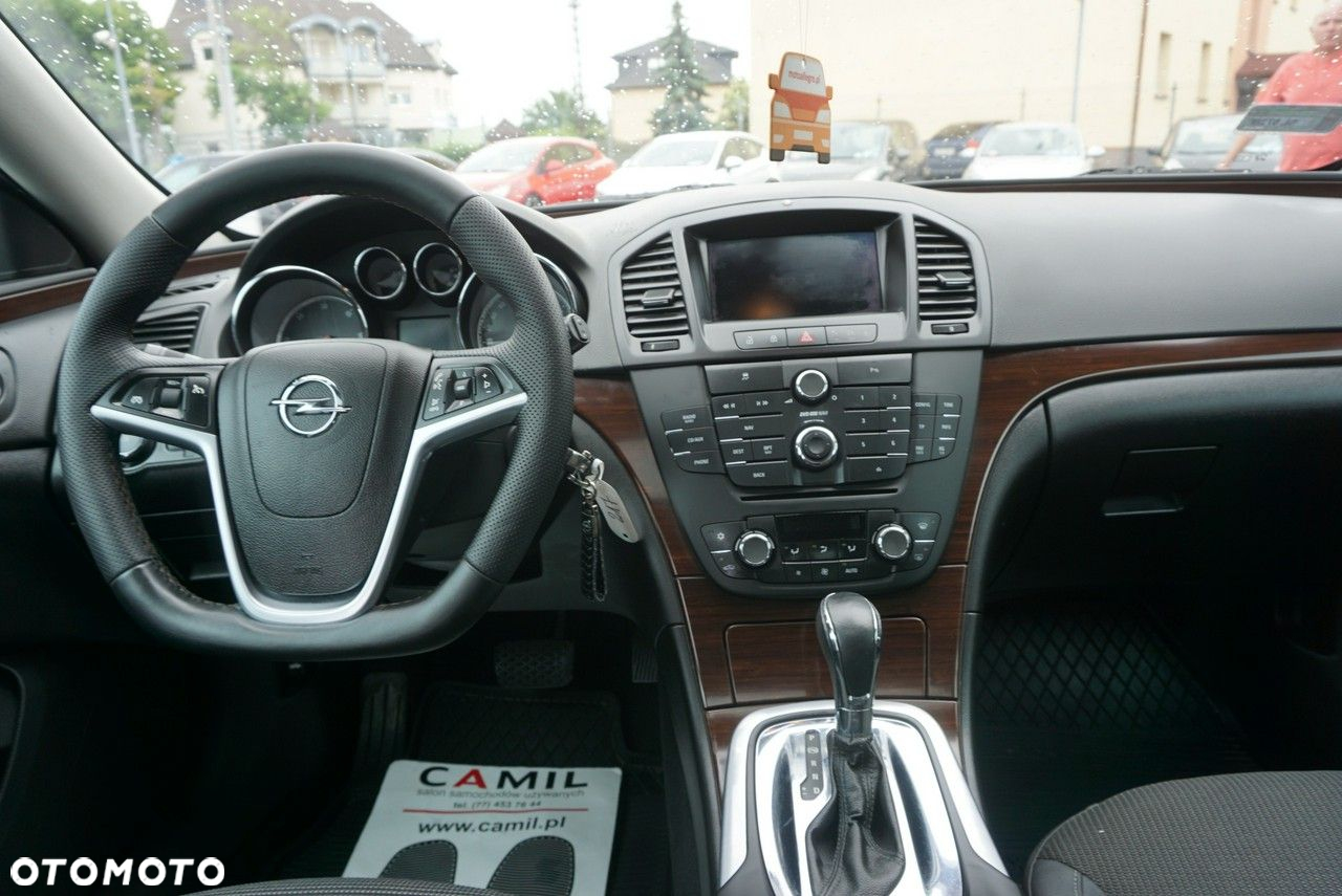 Opel Insignia - 22