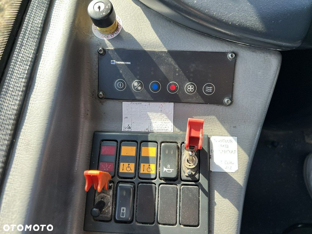 MAN CARRIER A91164E3 , PODMIEJSKI , SZKOLNY - 15