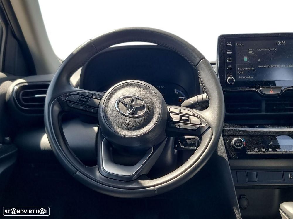 Toyota Yaris Cross - 12