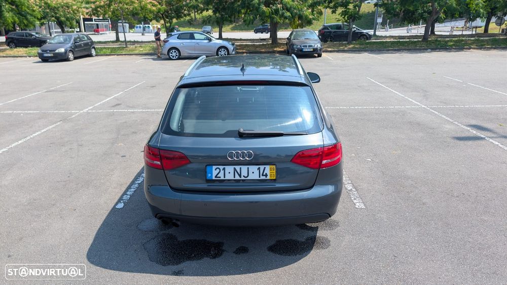 Audi A4 Avant 2.0 TDI DPF Ambition - 2