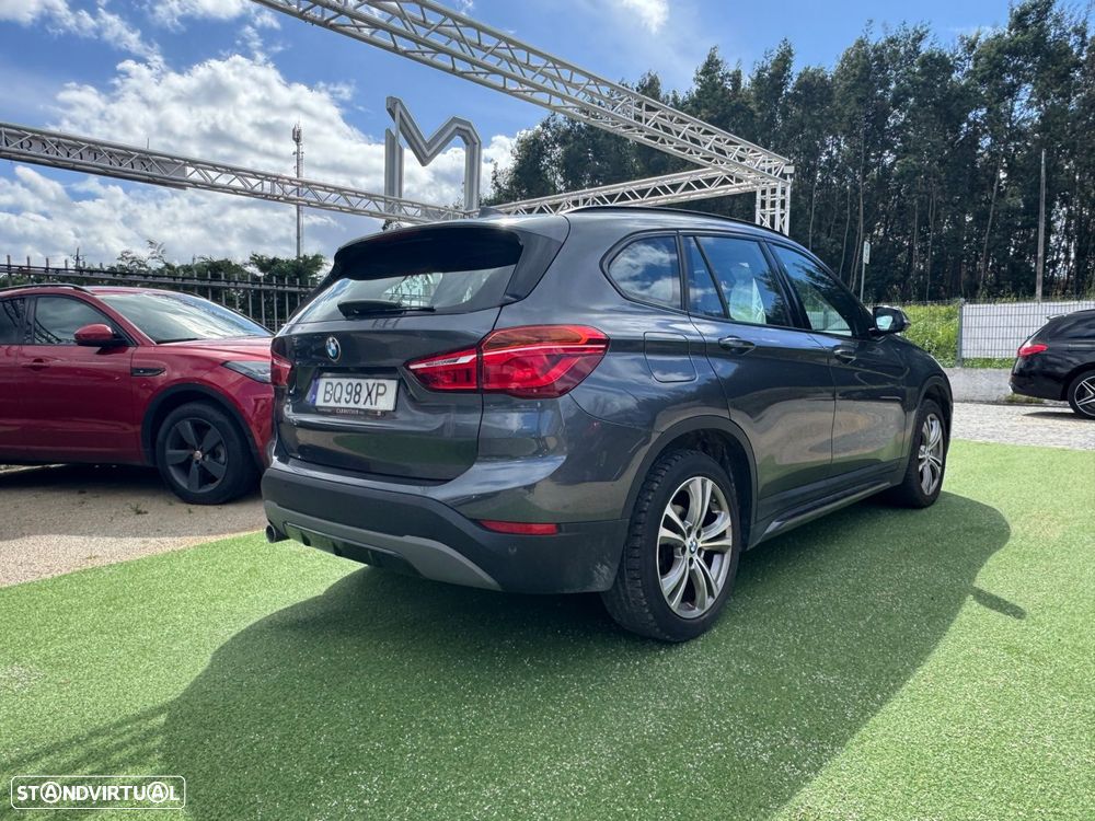 BMW X1 16 d sDrive Auto Line Sport - 4