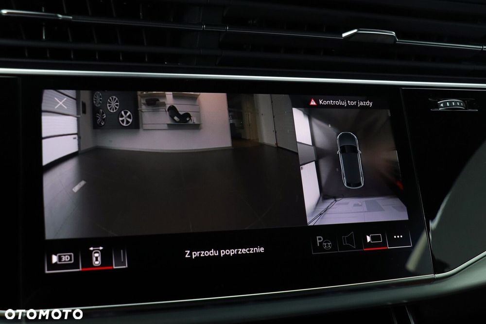 Audi Q8 - 36