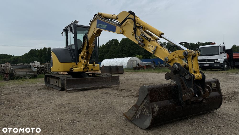 Komatsu PC55MR-3 - 1