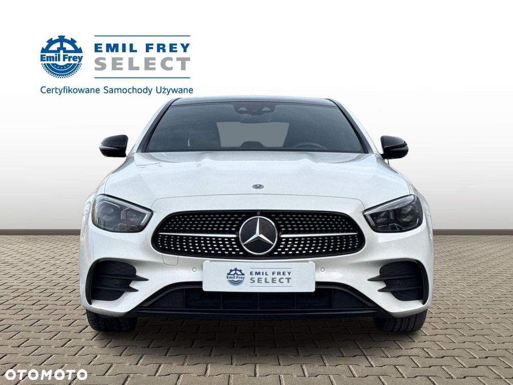 Mercedes-Benz Klasa E - 8