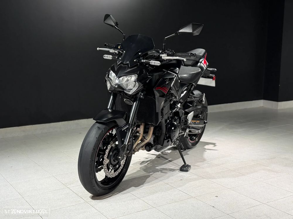 Kawasaki Z 900 - 6