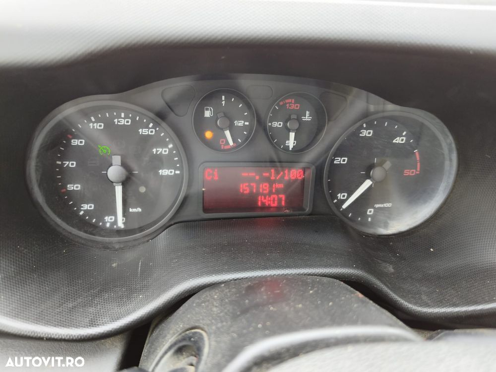 Iveco DAILY 35-120 / WYWROTKA TYLNOZSYPOWA / BLIŹNIAK / MANUAL  / SPROWADZONY - 35