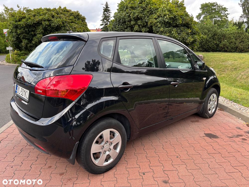 Kia Venga 1.6 M - 10