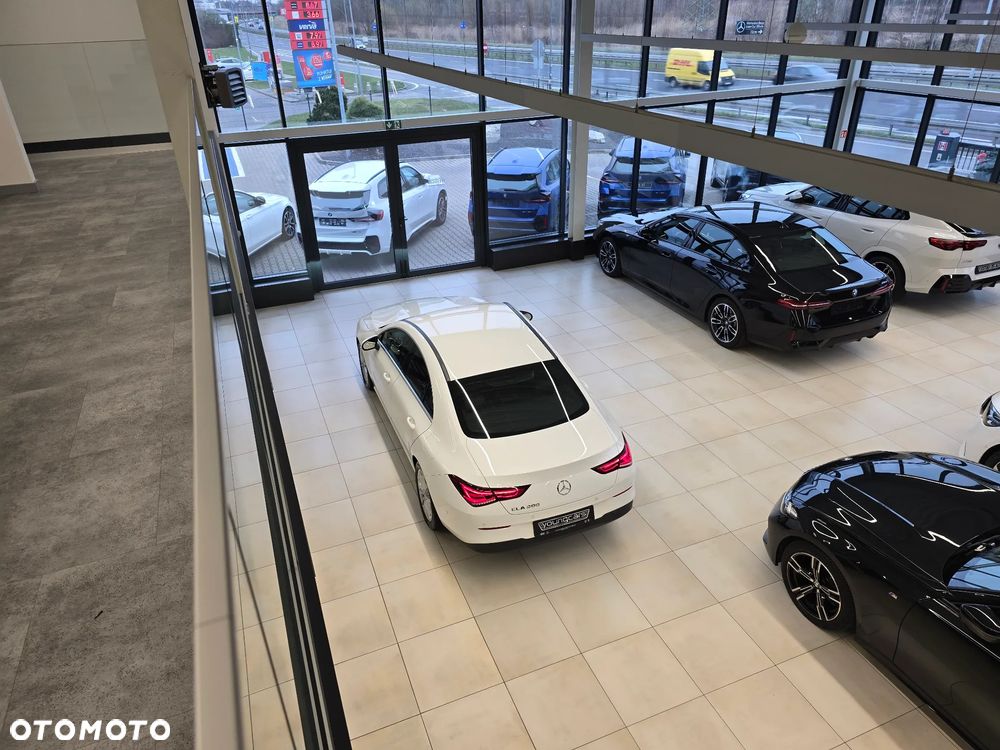 Mercedes-Benz CLA 200 mHEV 7G-DCT - 19