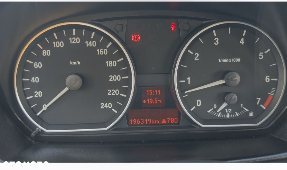 BMW Seria 1 118i Edition Sport - 29