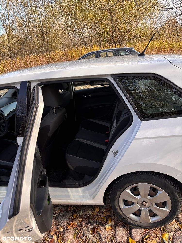 Skoda Fabia 1.0 Ambition - 4