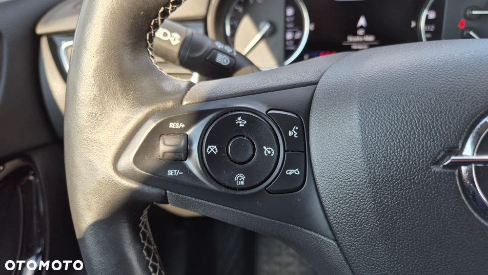 Opel Astra 1.5 D Start/Stop Automatik 2020 - 24