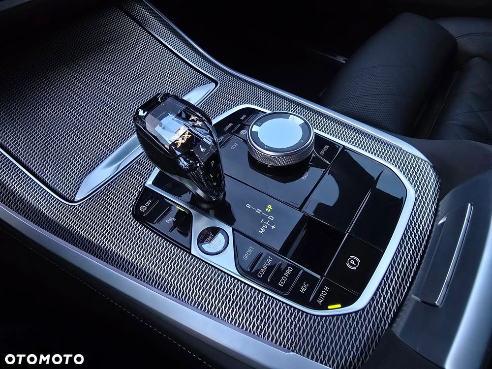 BMW X5 xDrive30d - 23