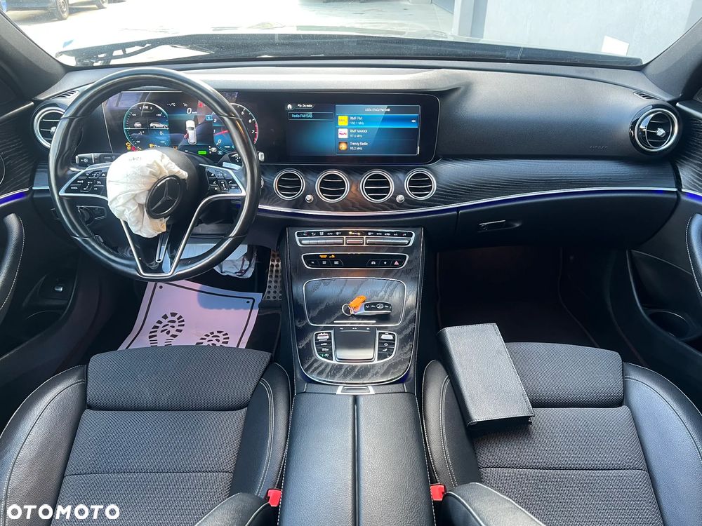 Mercedes-Benz Klasa E 200 4-Matic Avantgarde - 15