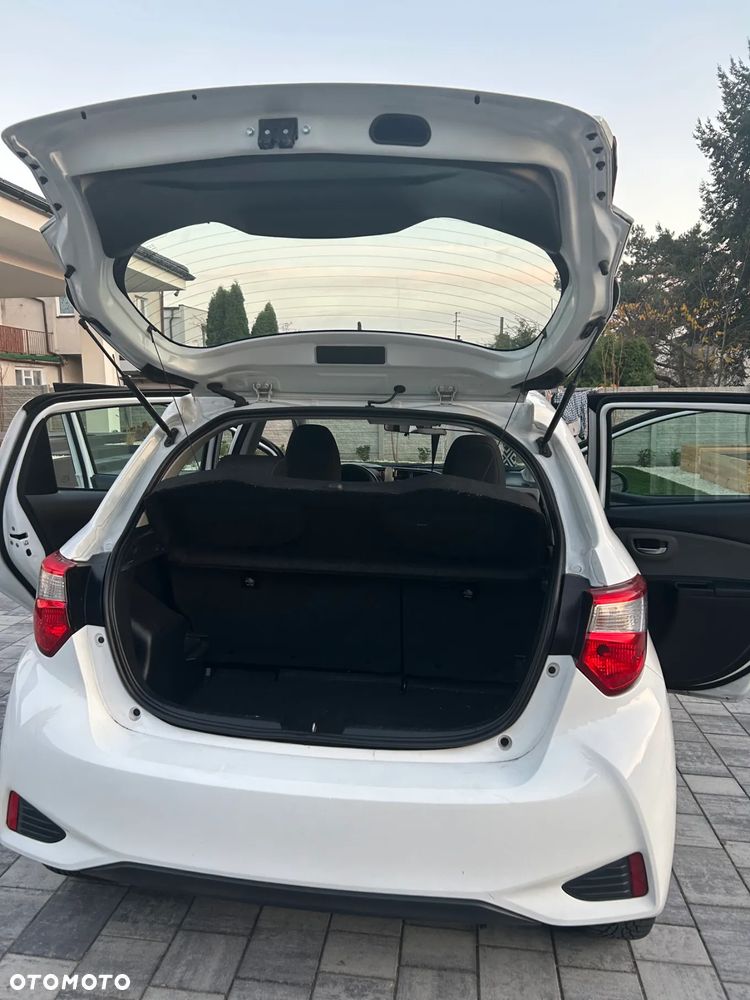 Toyota Yaris 1.5 Premium - 7