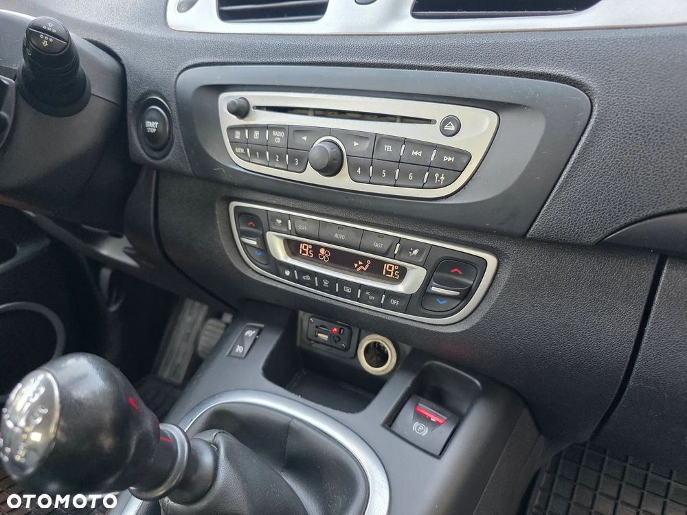 Renault Scenic 1.5 dCi Alize - 20