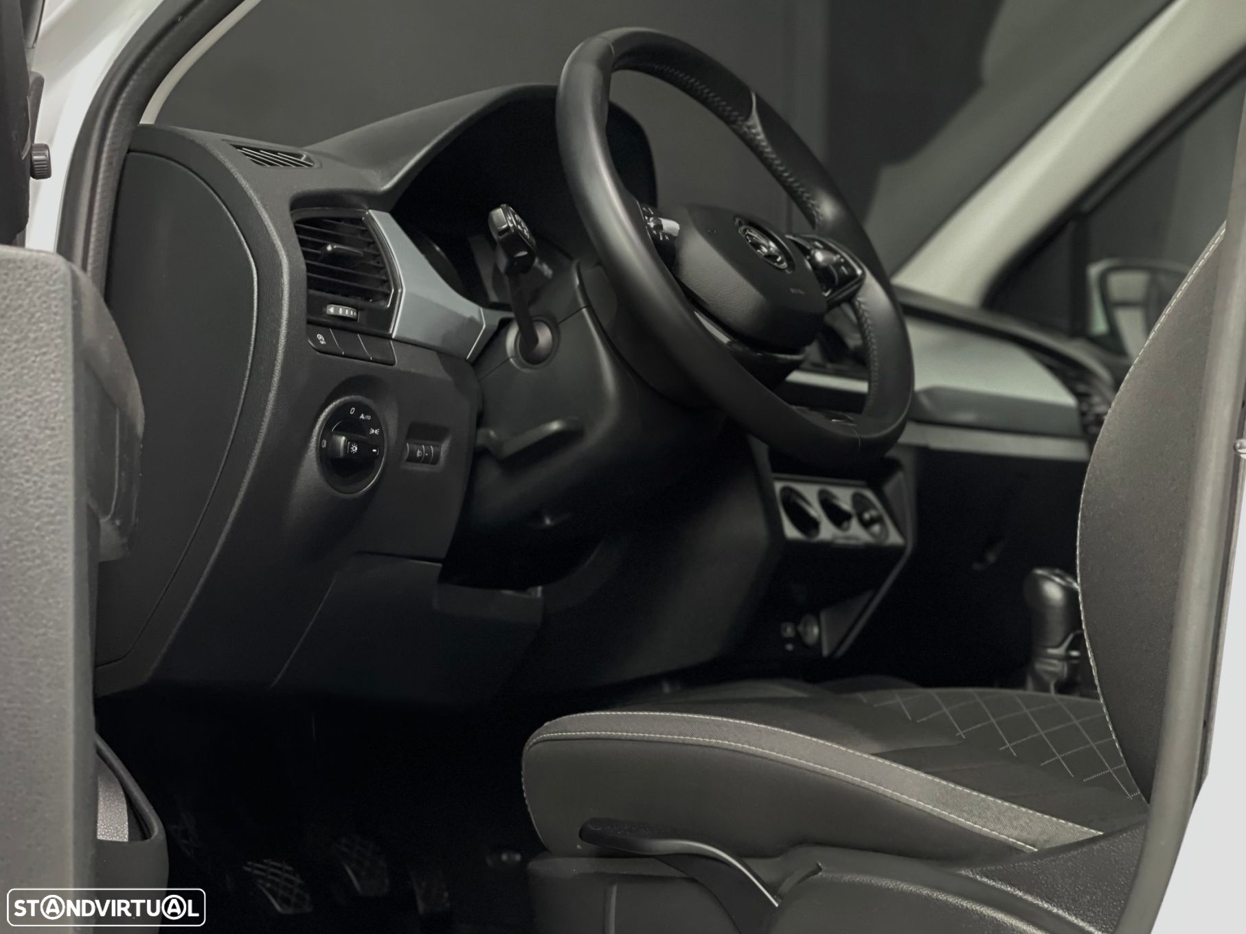 Skoda Fabia 1.0 TSI Active - 2