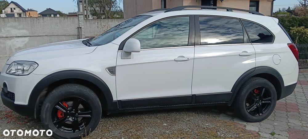 Chevrolet Captiva - 4