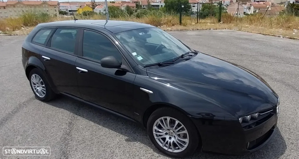 Alfa Romeo 159 Sportwagon 1.9 JTDm 8V Executiva - 39