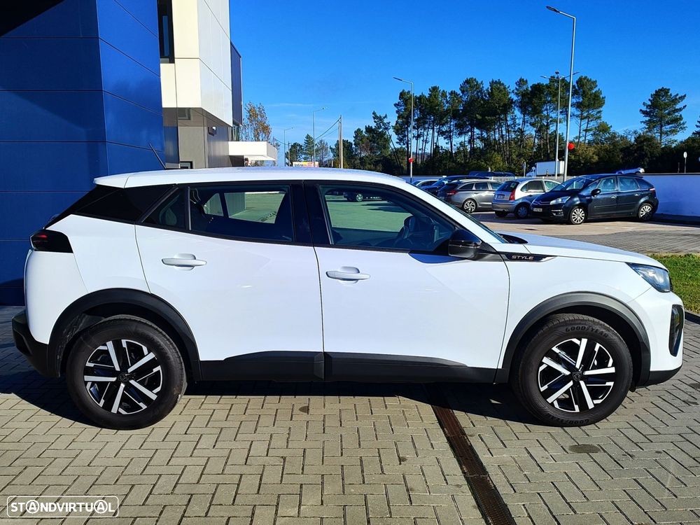 Peugeot 2008 1.2 PureTech Style - 9