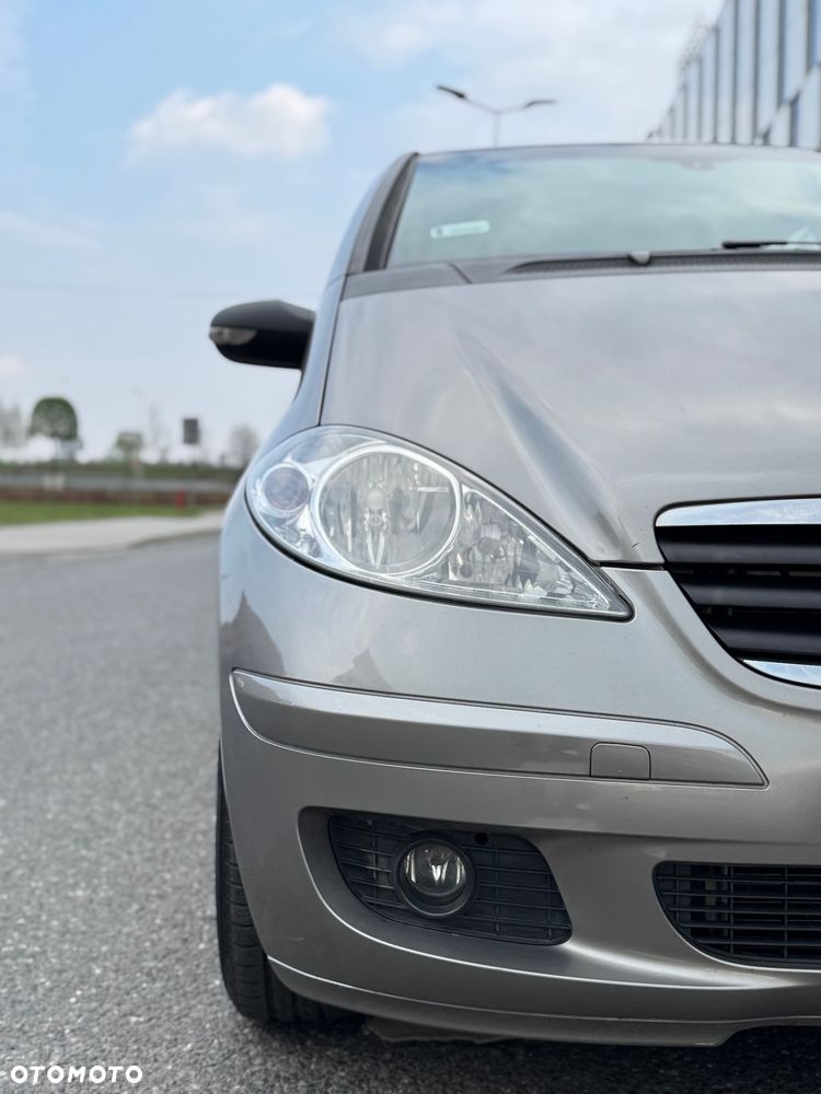 Mercedes-Benz Klasa A 150 Classic Edition 10 - 7