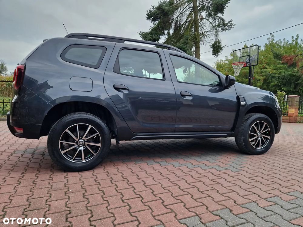 Dacia Duster 1.6 SCe Open S&S - 9