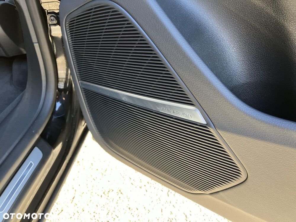 Audi RS Q8 TFSI Quattro Tiptronic Performance - 23