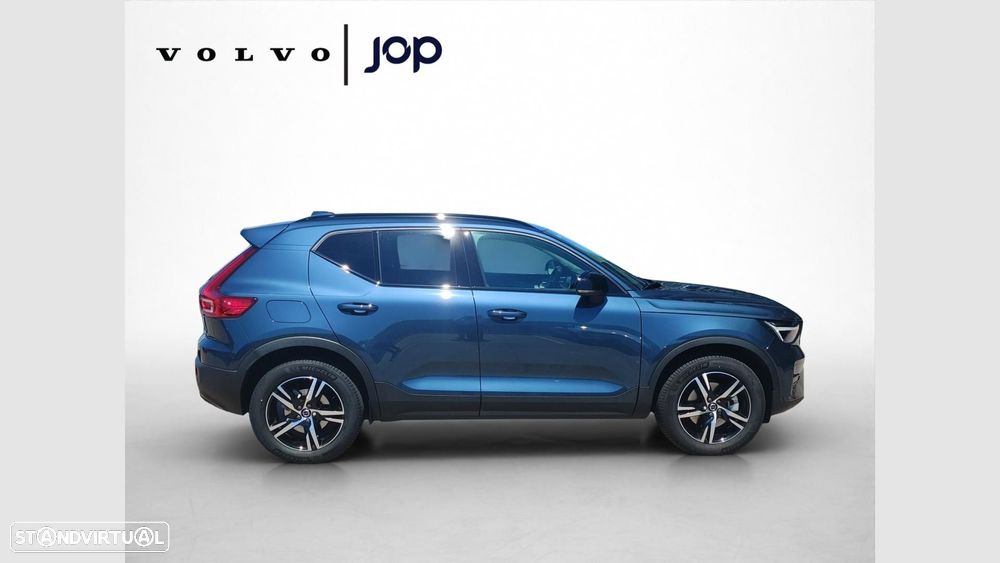 Volvo XC 40 2.0 B3 Plus Dark - 8