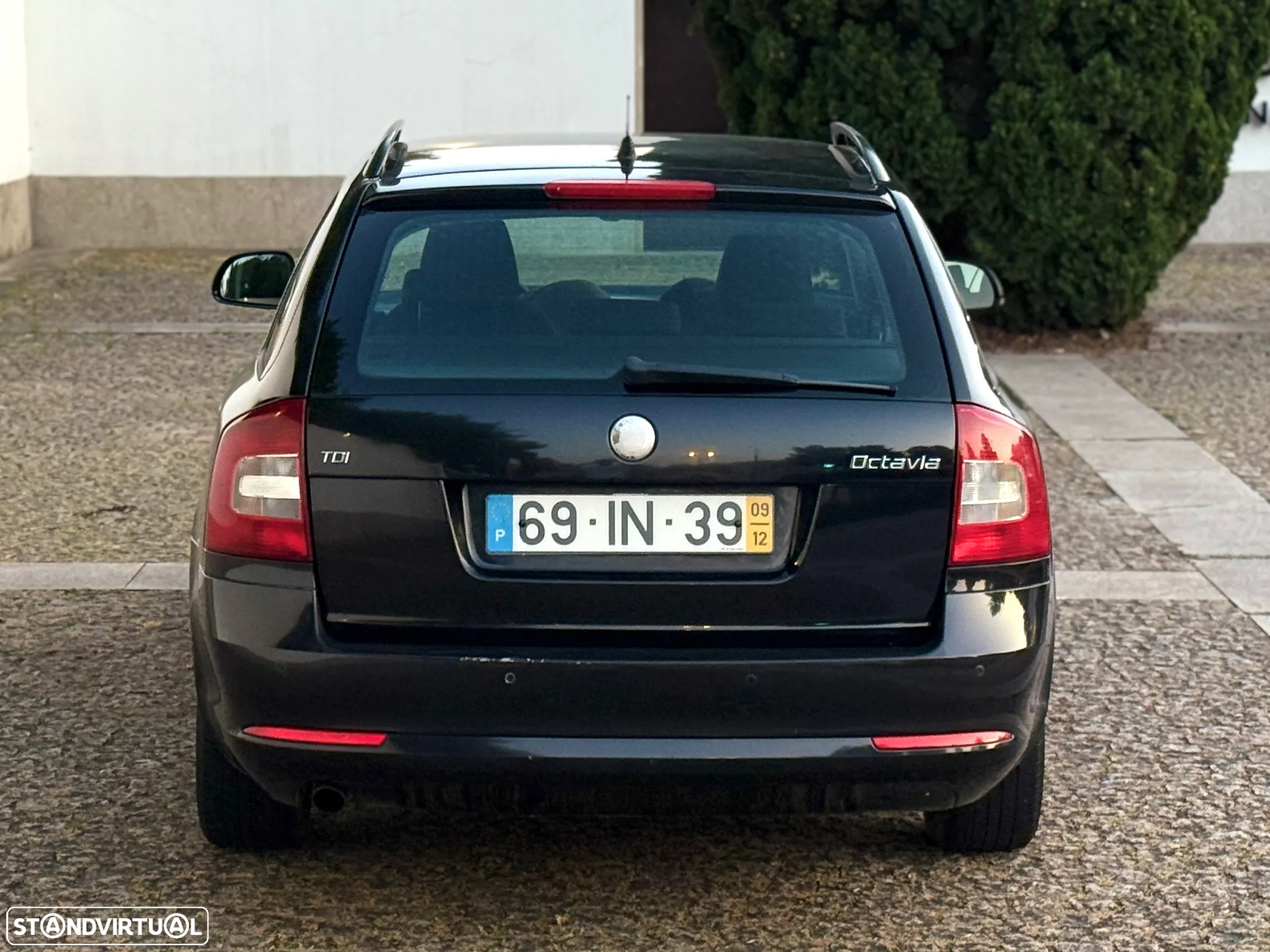 Skoda Octavia Break 1.6 TDi Ambiente - 10