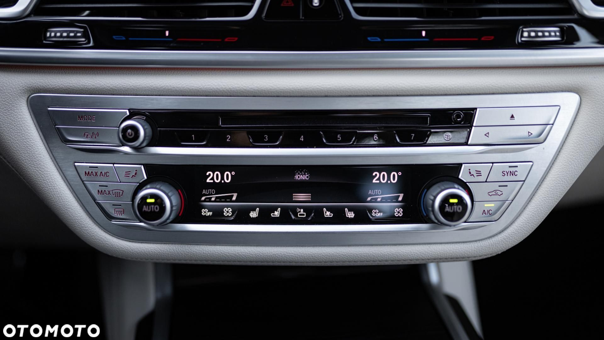 BMW Seria 7 - 25