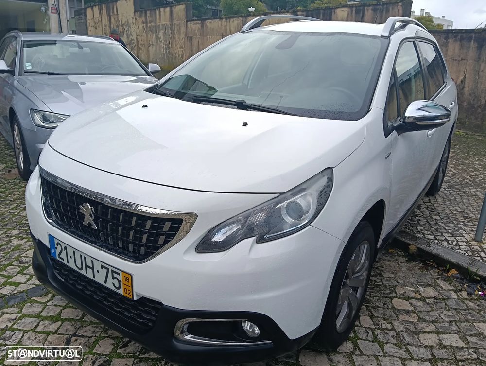 Peugeot 2008 1.2 PureTech Style - 10
