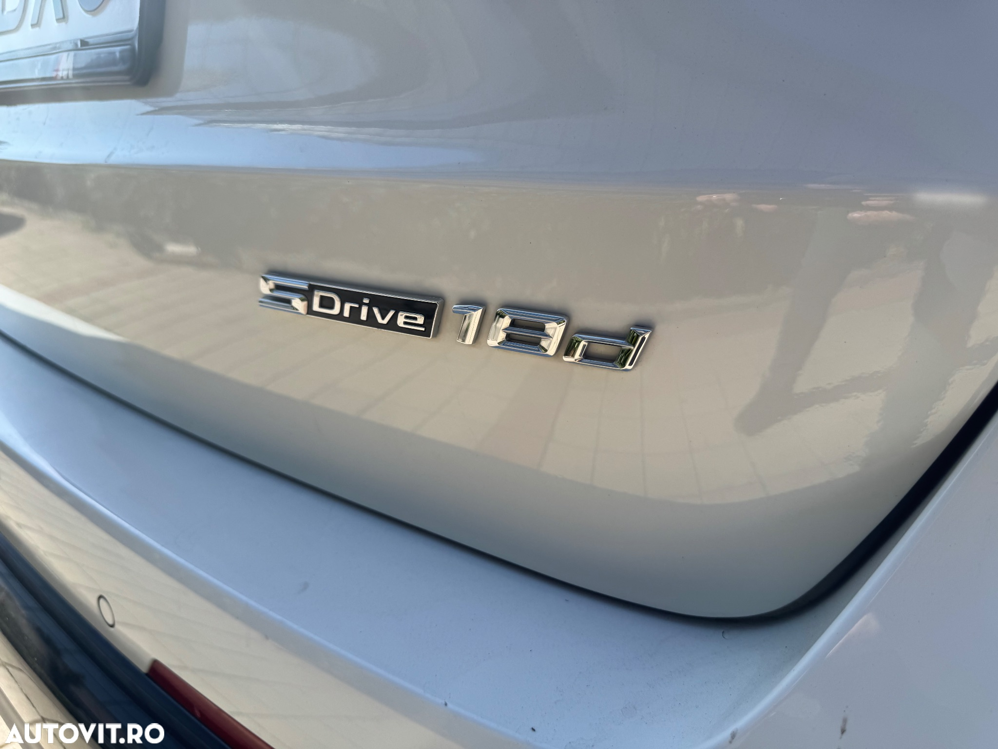 BMW X1 sDrive18d AT - 19