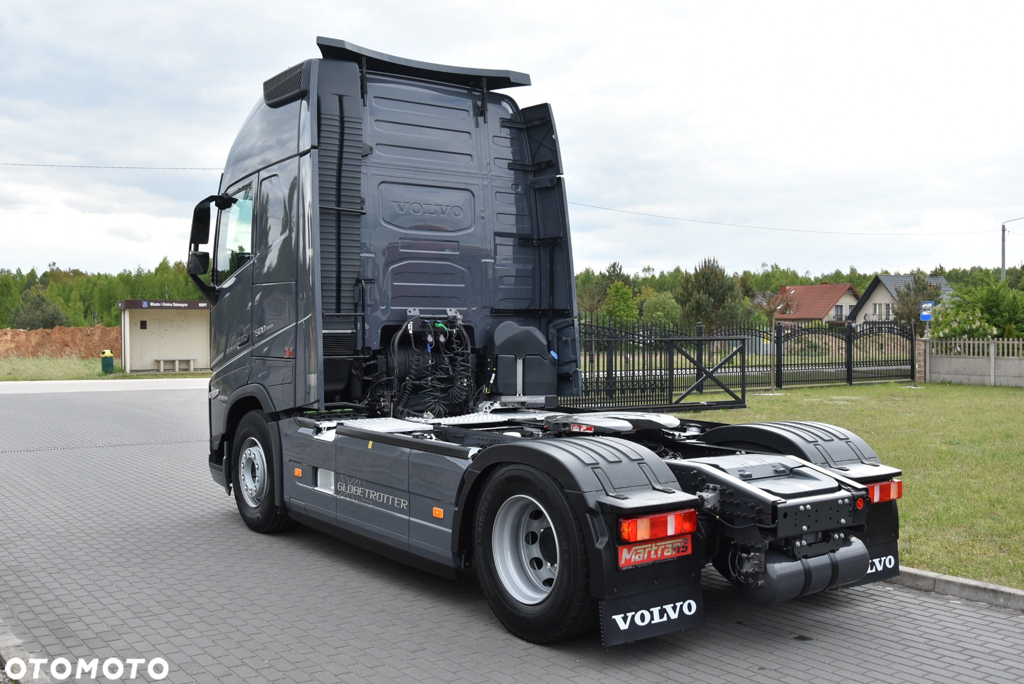 Volvo FH5 500 I-SAVE * XL * BOGATA OPCJA * FULL LED * NAVI  * SERWIS ASO VOLVO * STAN JAK FABRYCZNIE NOWE ! ! ! - 9