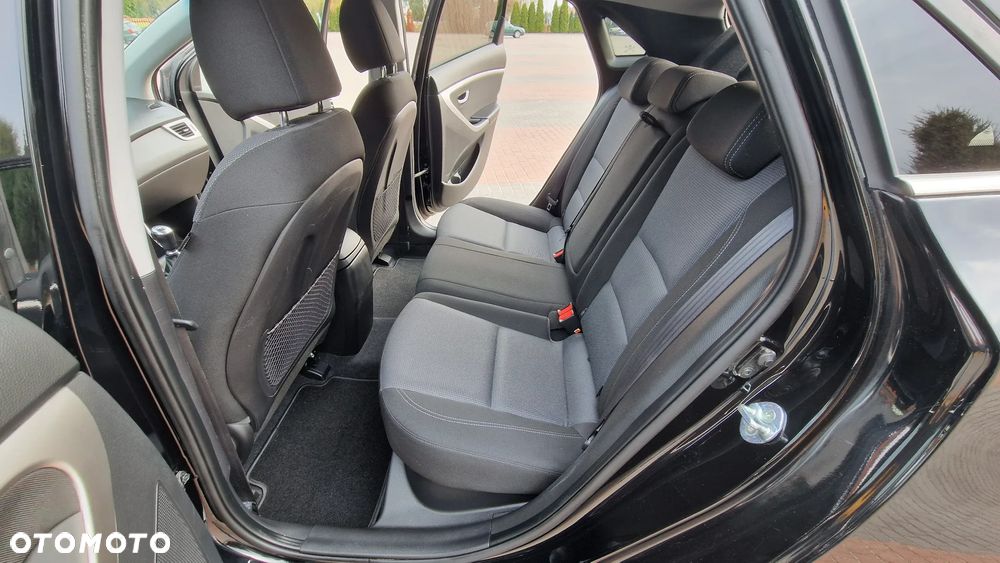 Hyundai i30 1.6 CRDi Premium - 10