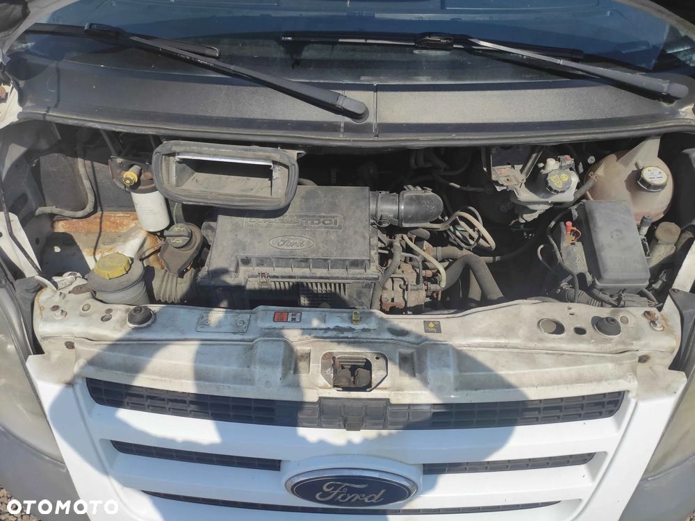 Ford Transit - 12