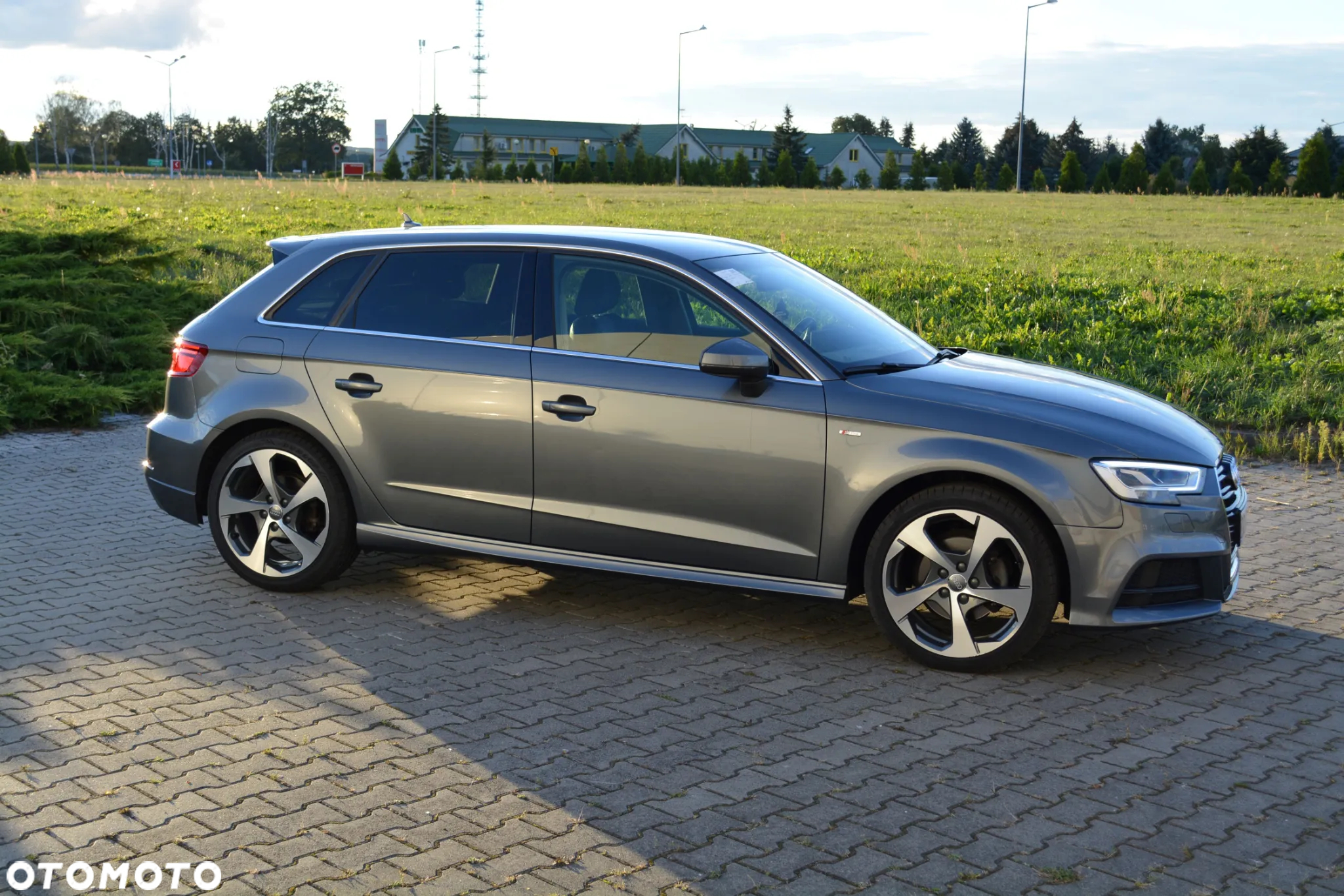 Audi A3 2.0 TDI Sportback S tronic S line Sportpaket - 10
